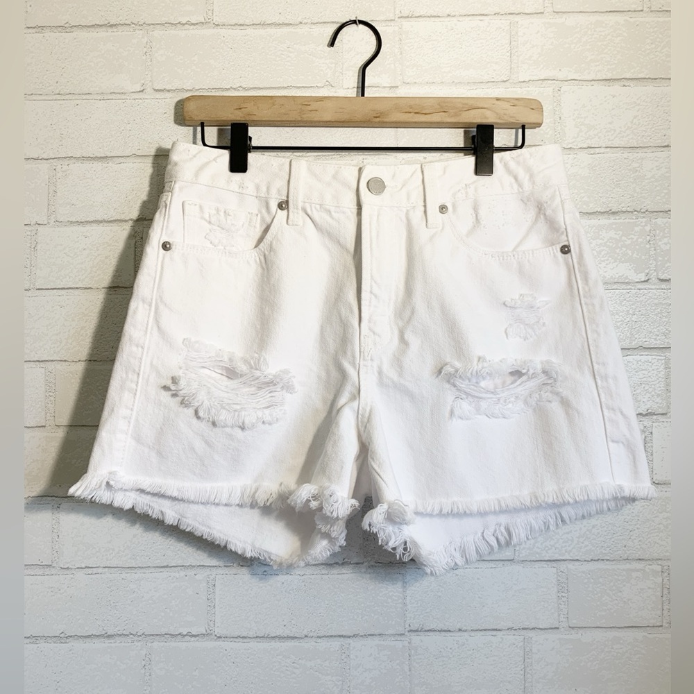 Just Black Denim JBD White Cut Off Frayed Distressed Medium Jean Shorts
